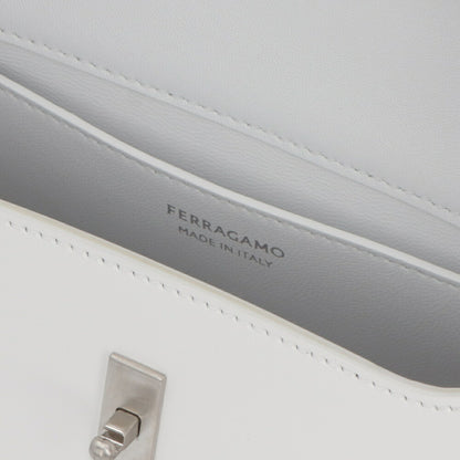 FERRAGAMO ショルダーバッグ ホワイト 2way 213971 0765477