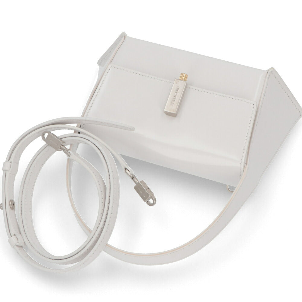 FERRAGAMO ショルダーバッグ ホワイト 2way 213971 0765477