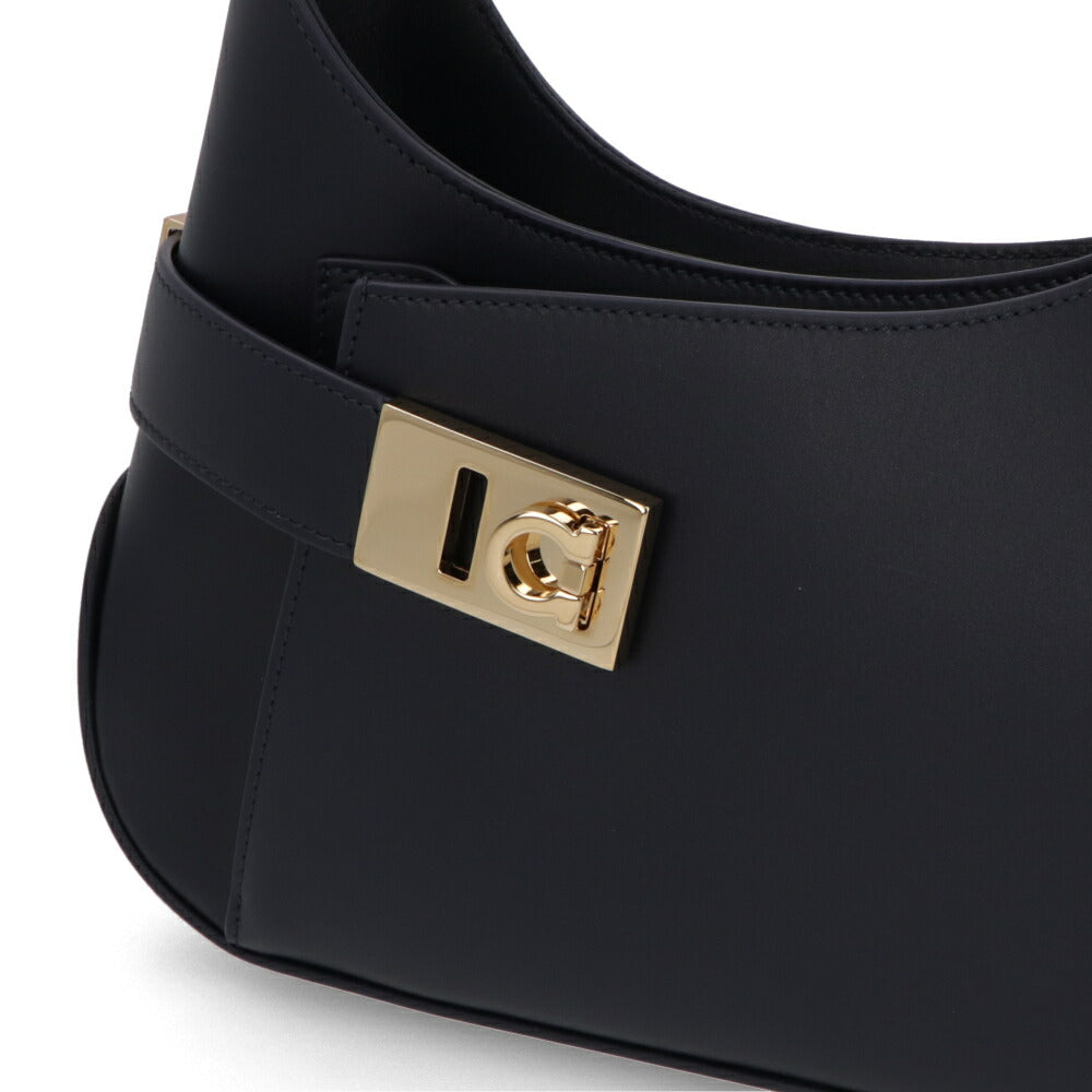 FERRAGAMO ショルダーバッグ ネイビー レザー 216295 0768598