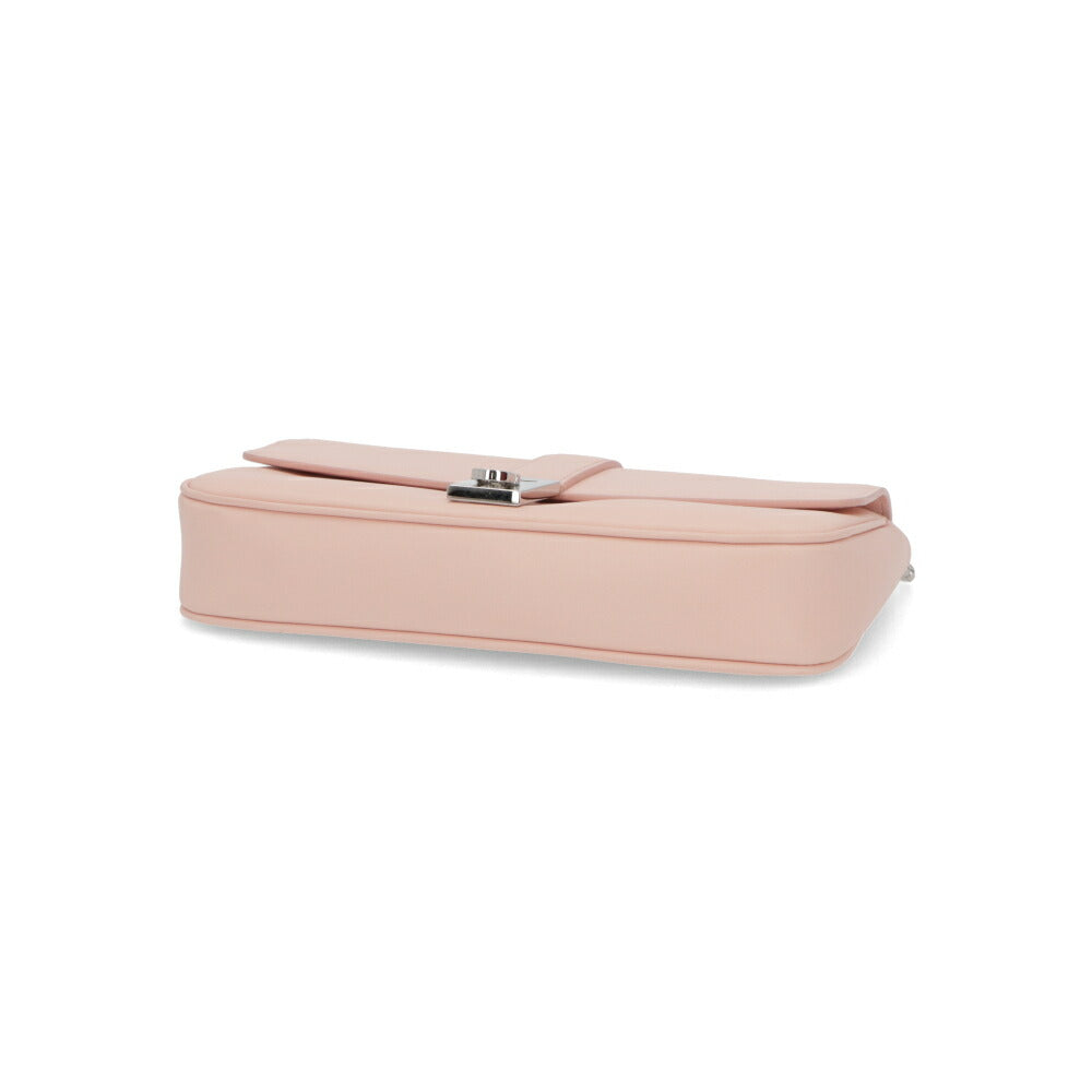 FERRAGAMO ショルダーバッグ  ピンク チェーンバッグ クラッチバッグ 218340 769777