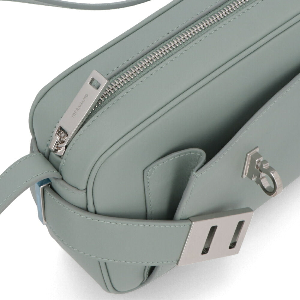 FERRAGAMO フェラガモ  ショルダーバッグ ミントグリーン カメラバッグ ミニバッグ クロスボディバッグ 216292 769551