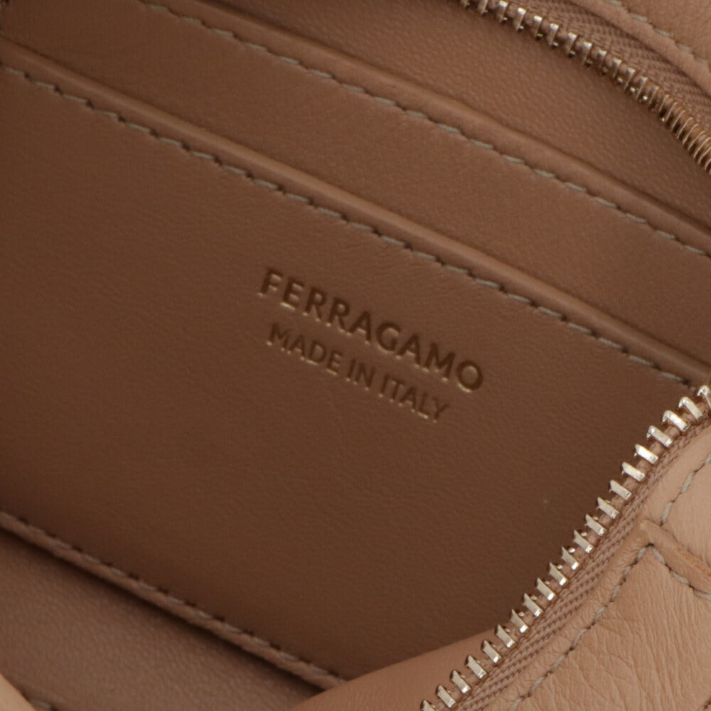 FERRAGAMO ショルダーバッグ キャメル ミニバッグ クラッチバッグ クロスボディバッグ 218964 774623