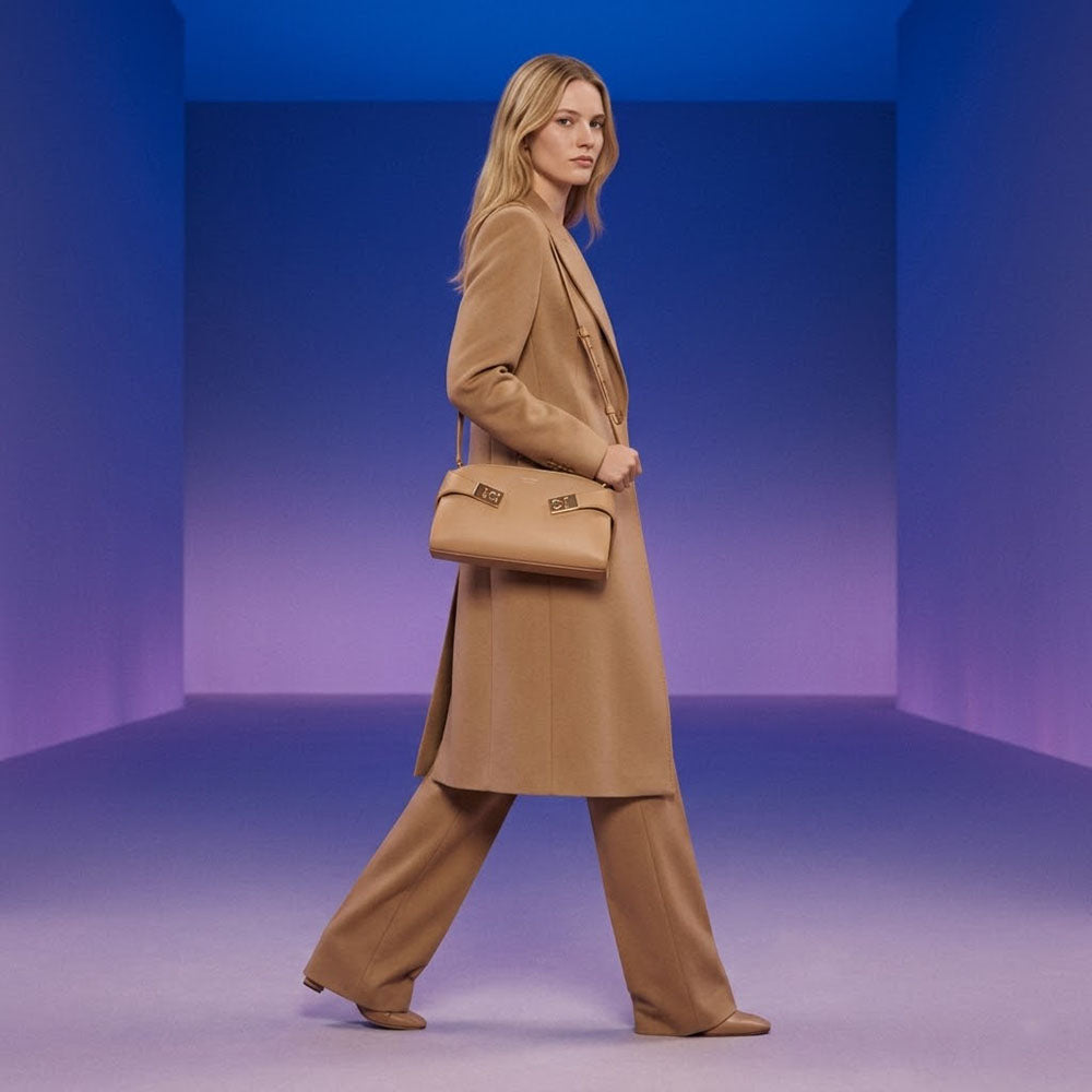 FERRAGAMO ショルダーバッグ キャメル ミニバッグ クラッチバッグ クロスボディバッグ 218964 774623