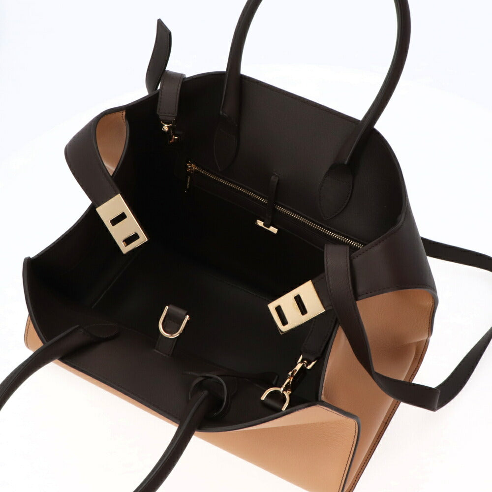 FERRAGAMO ハンドバッグ キャメル ハグ ショルダーバッグ 215608 774650