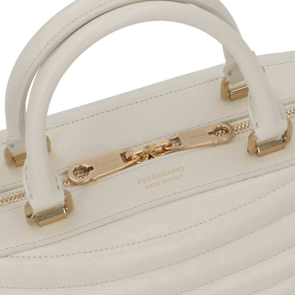 FERRAGAMO ハンドバッグ クリーム ショルダーバッグ ボストンバッグ 219477 776661