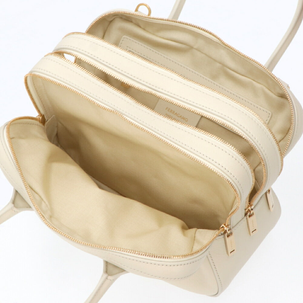 FERRAGAMO ハンドバッグ クリーム ショルダーバッグ クロスボディバッグ 2WAY 218958 774832