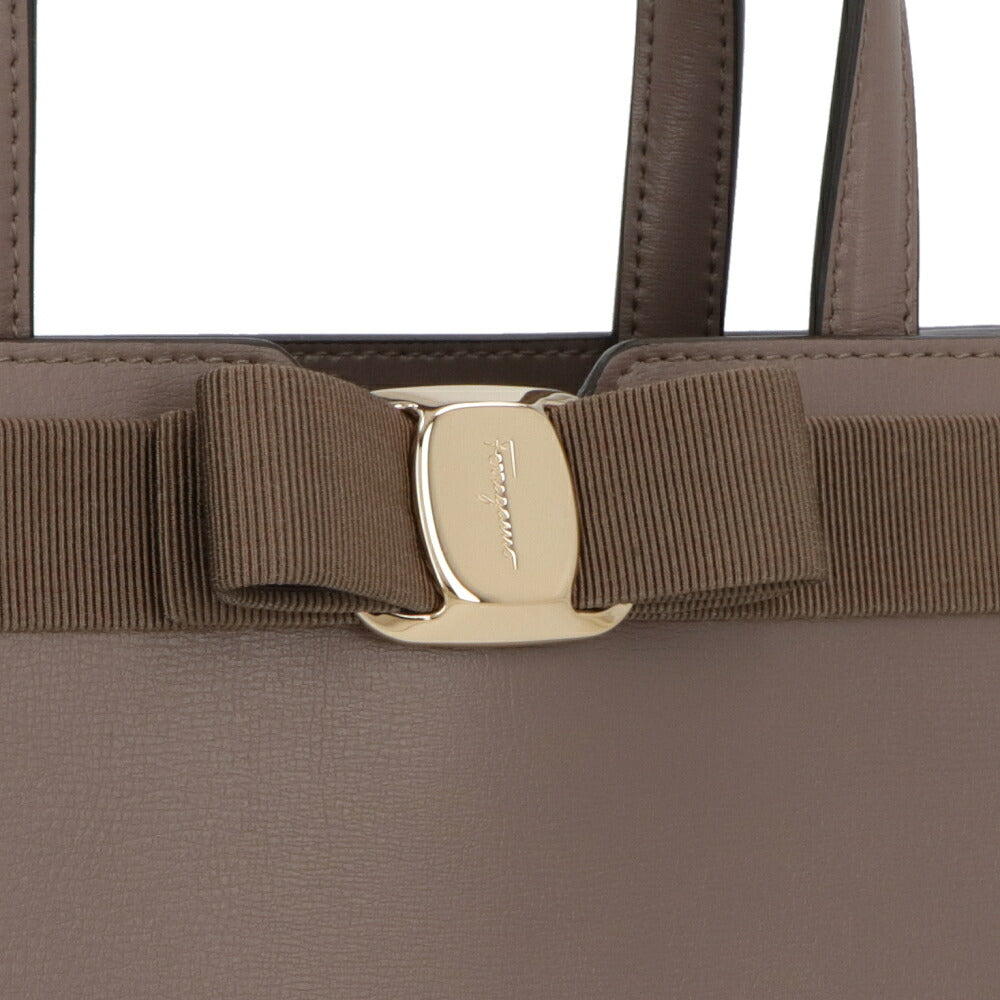 FERRAGAMO フェラガモ レディース バッグ ハンドバッグ グレーブラウン系 カーフレザー ヴァラ・リボン クロスボディバッグ 2WAY 21I290 741078