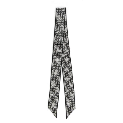 GIVENCHY スカーフ シルク  GIVENCHYロゴ 4Gモチーフ