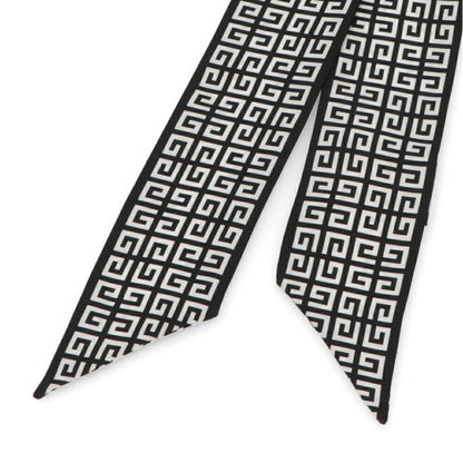 GIVENCHY スカーフ シルク  GIVENCHYロゴ 4Gモチーフ