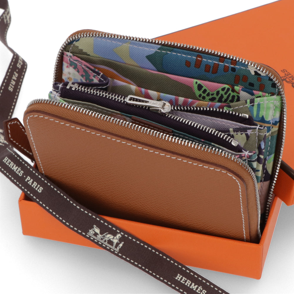 HERMES シルクインコンパクト ゴールド カシス ヴェールフィズ