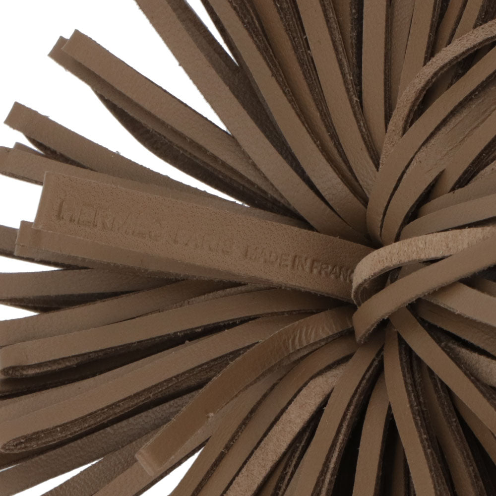 HERMES カルメン エトゥープ キーリング ラムスキン