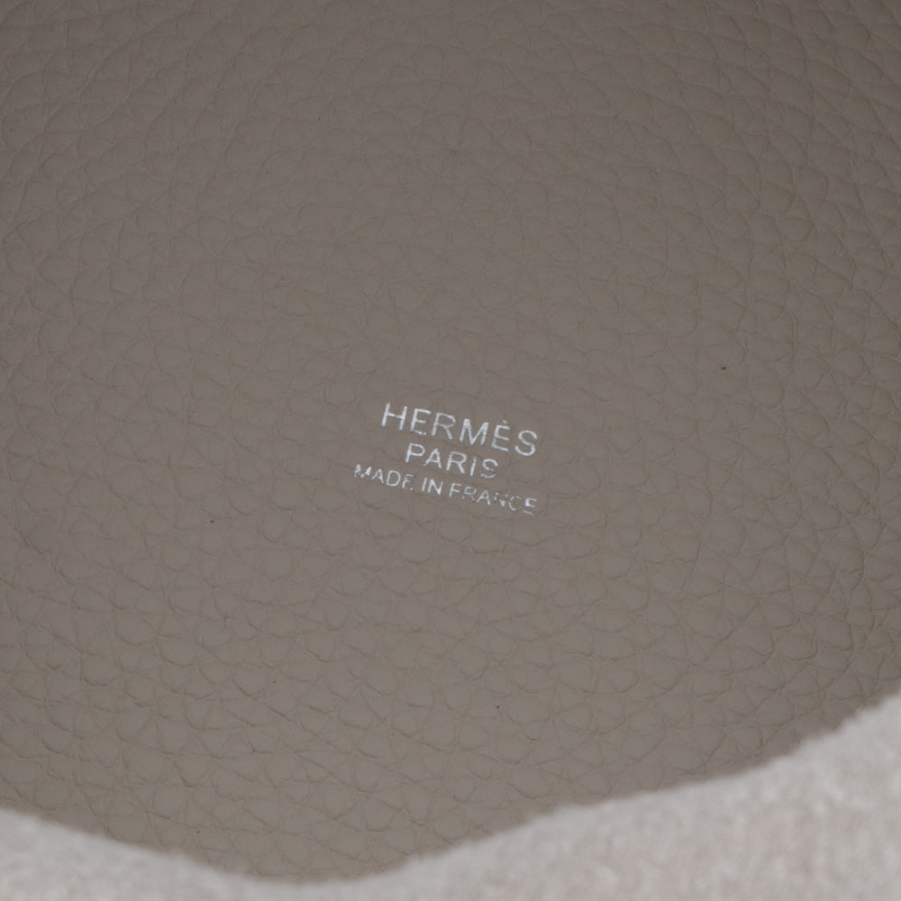 HERMES ピコタンロックPM ベトン シルバー金具