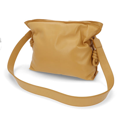 ロエベ ショルダーバッグ フラメンコクラッチ パファー