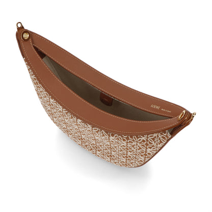 ロエベ ショルダーバッグ A923PM1X02 ルナスモールアナグラム