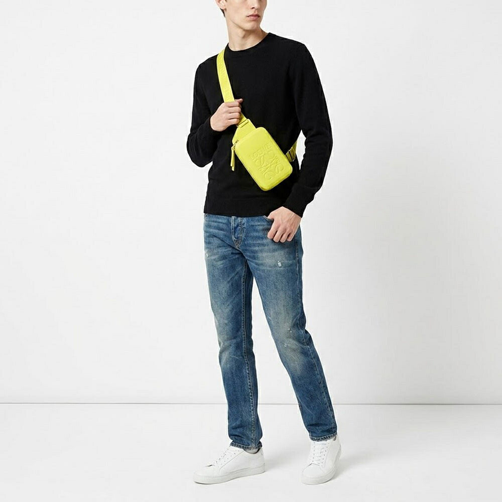 LOEWE ロエベ メンズ バッグ ショルダーバッグ MOLDED SLING イエロー系 クロスボディ ロゴ アナグラム モールデッドスリング B987W42X07
