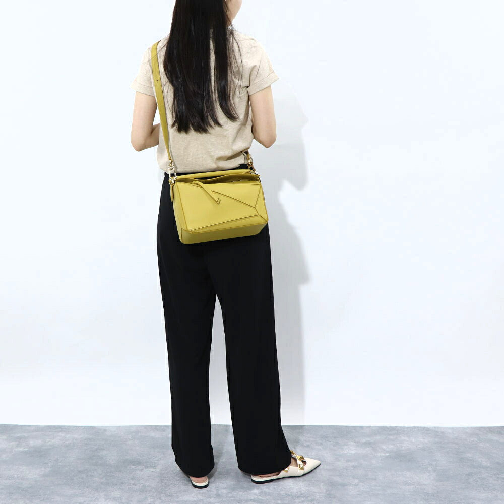 ロエベ LOEWE バッグ ショルダーバッグ レディース パズル スモール PUZZLE SMALL イエロー系 レザー ロゴ アナグラム ハンドバッグ 2Way 鞄 ゴールド金具 32230S21