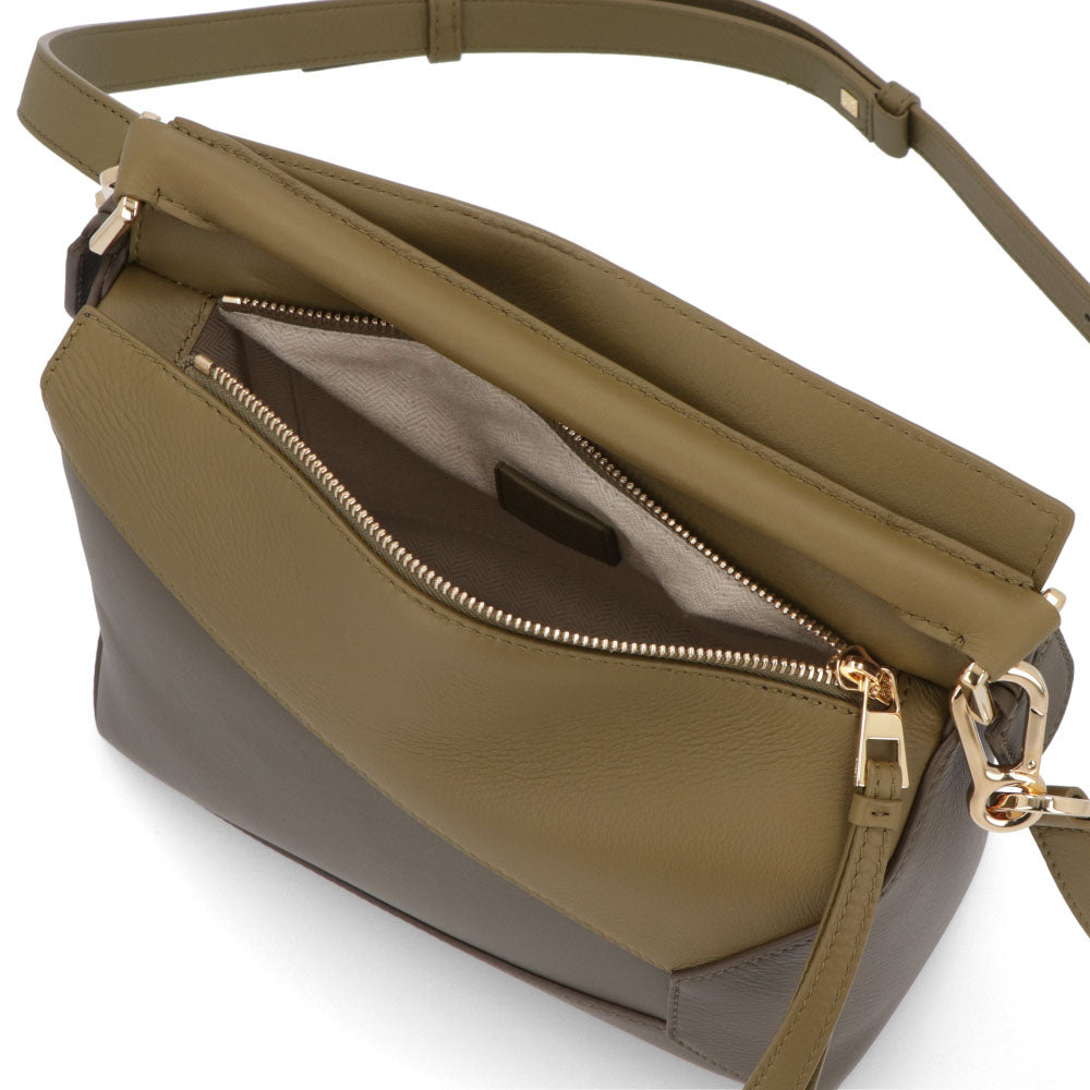 ロエベ LOEWE バッグ ショルダーバッグ レディース パズル スモール PUZZLE SMALL ベージュ×ブラック グリーン レザー アナグラム ハンドバッグ 2Way 鞄 ゴールド金具 A510P60X44