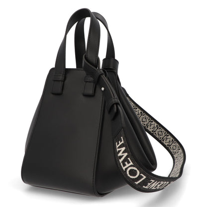 ロエベ LOEWE バッグ ショルダーバッグ レディース ハンモックバッグ コンパクト HAMMOCK COMPACT  ブラック クラシックカーフスキン 2Way ショルダーバッグ シルバー金具 ロゴ アナグラム A538H13X14