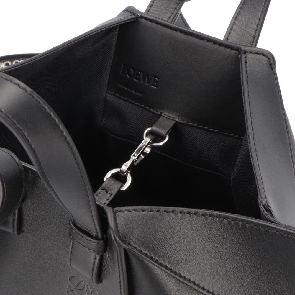 ロエベ LOEWE バッグ ショルダーバッグ レディース ハンモックバッグ コンパクト HAMMOCK COMPACT  ブラック クラシックカーフスキン 2Way ショルダーバッグ シルバー金具 ロゴ アナグラム A538H13X14