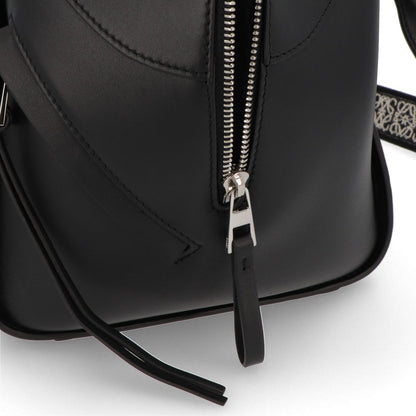 ロエベ LOEWE バッグ ショルダーバッグ レディース ハンモックバッグ コンパクト HAMMOCK COMPACT  ブラック クラシックカーフスキン 2Way ショルダーバッグ シルバー金具 ロゴ アナグラム A538H13X14