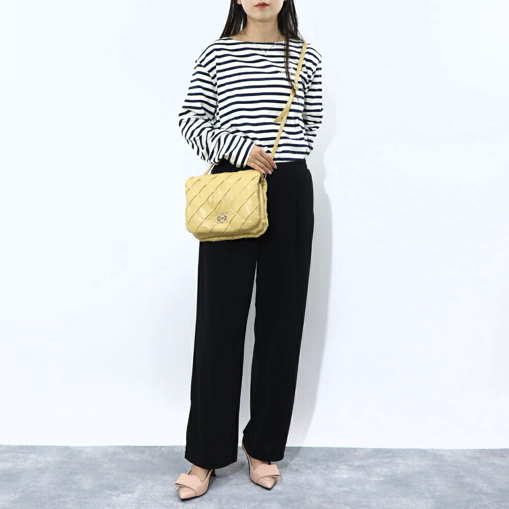 ロエベ LOEWE バッグ ショルダーバッグ レディース パファー ゴヤバッグ ベージュ系 パープル ラムスキン レザー 2way チェーンショルダー アナグラム ロゴ A896P41X14
