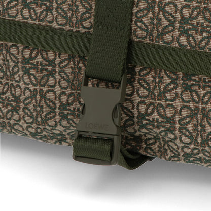 LOEWE ショルダーバッグ ポストマンスリング アナグラム