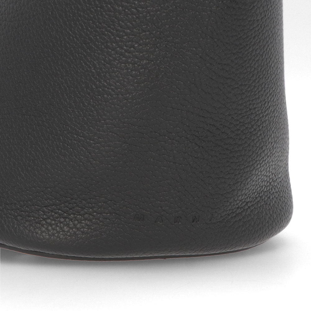 マルニ MARNI バッグ ショルダーバッグ レディース PANNIER HAND BAG ブラック カーフスキン 2Way ハンドバッグ クロスボディバッグ ロゴ ゴールド金具 SCMP0067U0 LV688 Z2N99