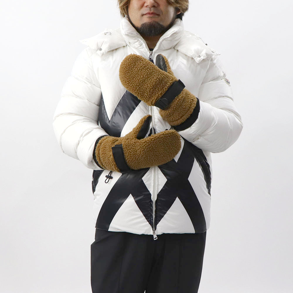 メゾン キツネ MAISON KITSUNE 手袋 ミトン ボア