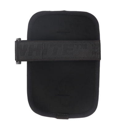 オフホワイト OMVM001R20G96001 1000 アームポーチ