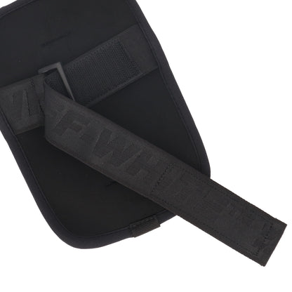 オフホワイト OMVM001R20G96001 1000 アームポーチ