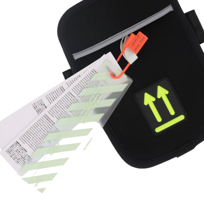 オフホワイト OMVM001R20G96001 1000 アームポーチ