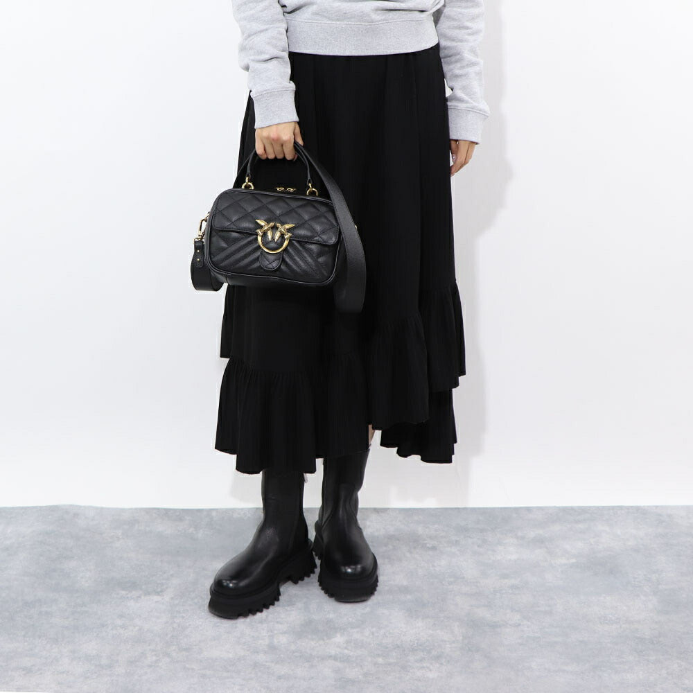 PINKO ハンドバッグ ブラック レザー キルティング ショルダーバッグ 1P22BR-Y7FX