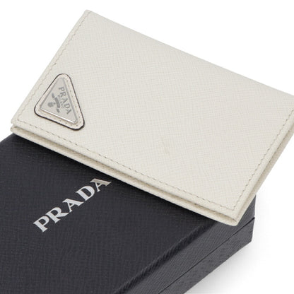 プラダ PRADA PRADA 雑貨 カードケース・名刺入れ メンズ ホワイト レザー サフィアーノ トライアングル プレート 名刺入れ  2MC101 QHH