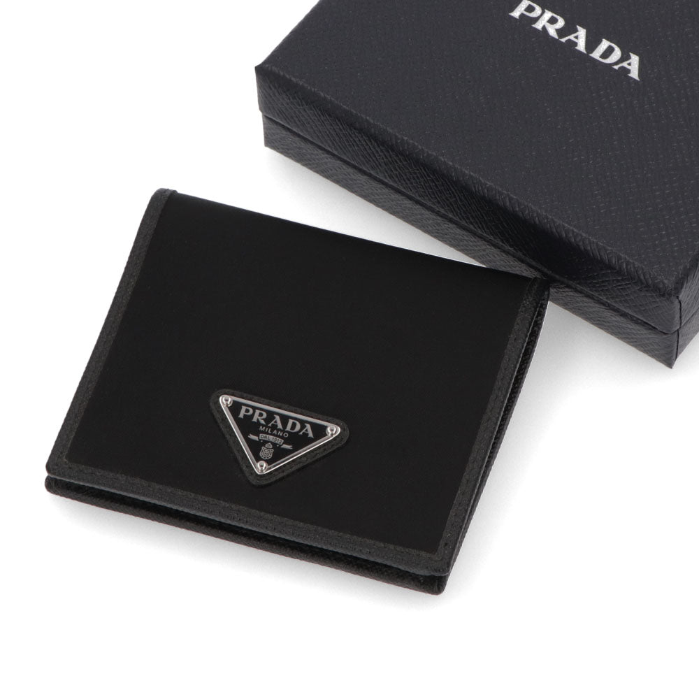 PRADA 二つ折り財布 ブラック トライアングルロゴ 2MO004 2DMH