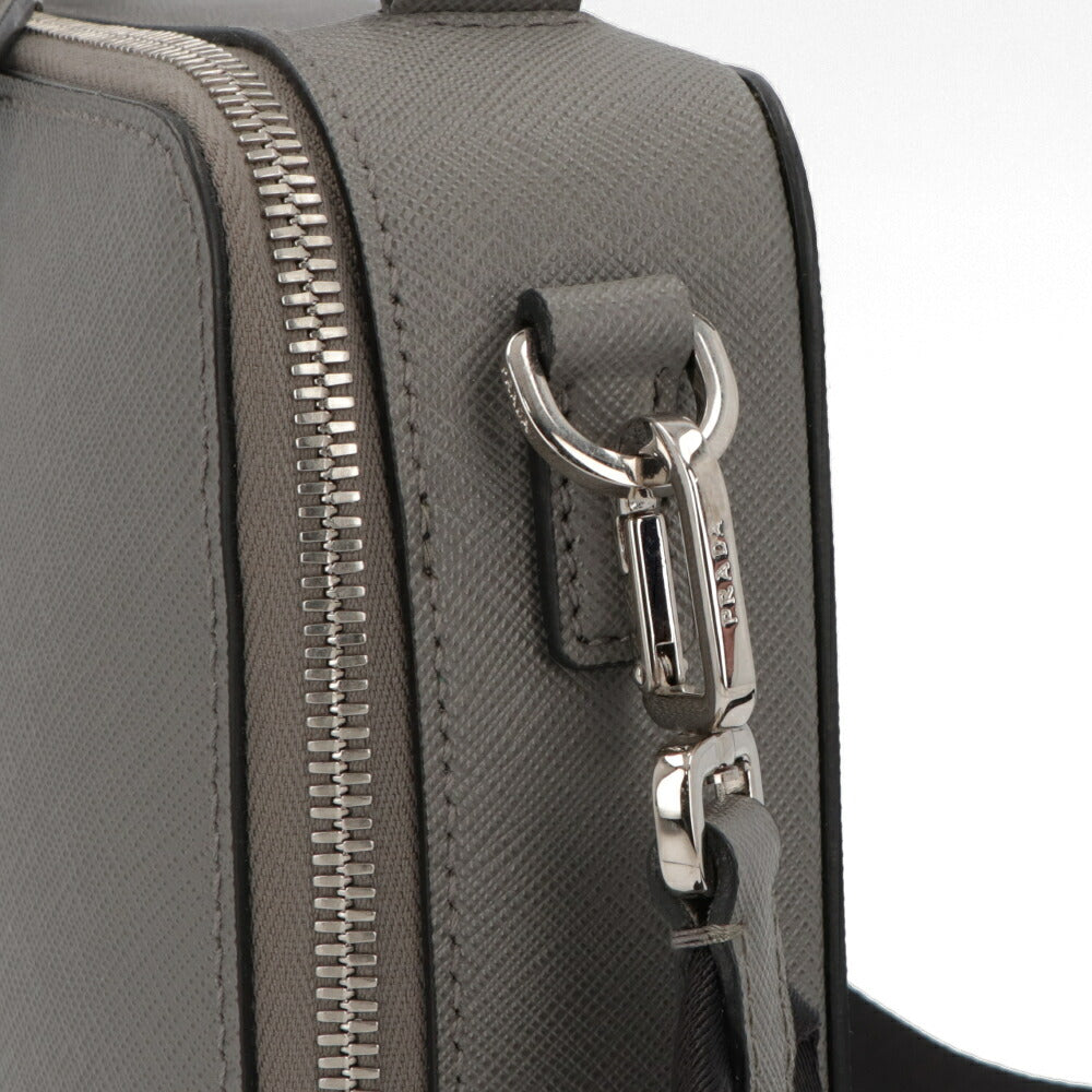 PRADA ショルダーバッグ グレー レザー ロゴ サフィアーノ