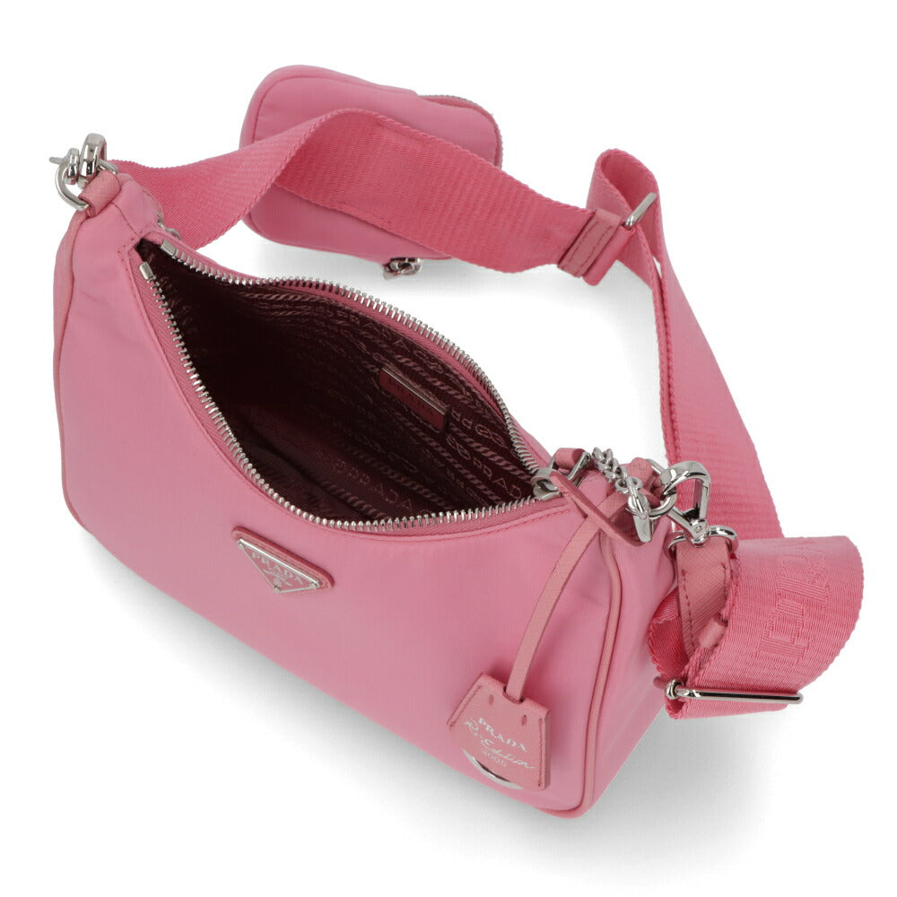 PRADA ショルダーバッグ Re-Edition 2005 Re-Nylon サフィアーノ