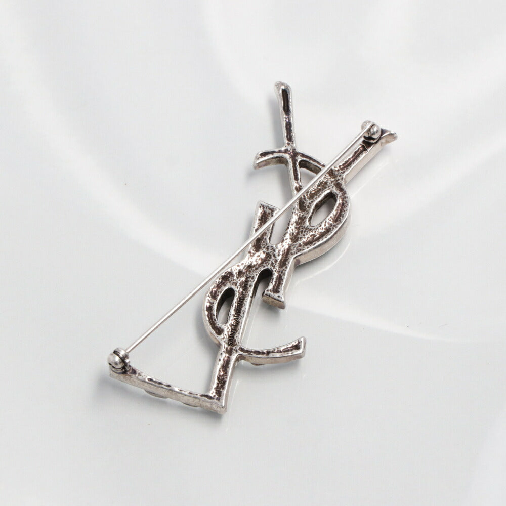SAINT LAURENT ブローチ OPYUM Y1500 カサンドラロゴ