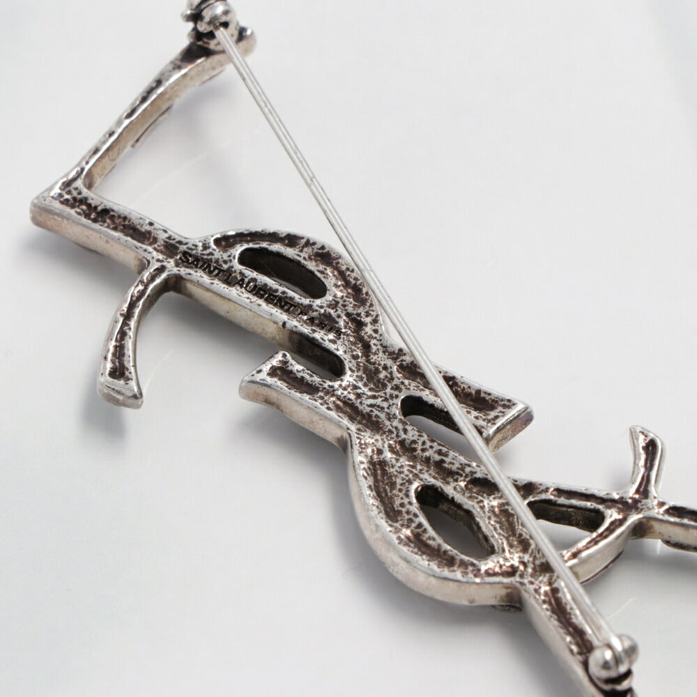 SAINT LAURENT ブローチ OPYUM Y1500 カサンドラロゴ