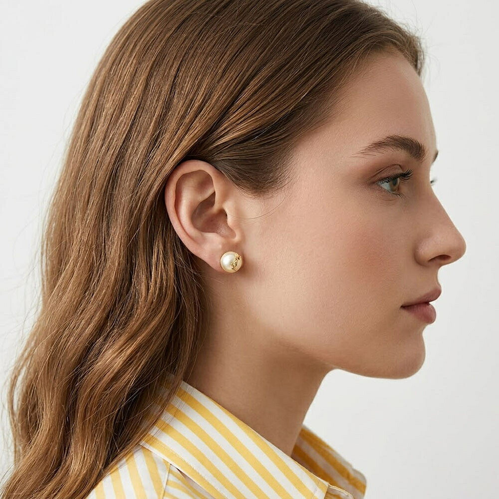 サンローラン SAINT LAURENT アクセサリー ピアス・イヤリング レディース  ゴールド 真鍮 ガラス カサンドラロゴ パール アシンメトリー ピアス 691563