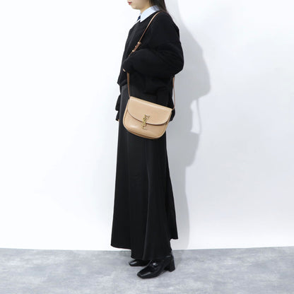 サンローラン SAINT LAURENT バッグ ショルダーバッグ レディース ベージュ YSLロゴプレート サッチェルバッグ