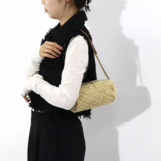 サンローラン SAINT LAURENT バッグ ハンドバッグ レディース TUBE BAG SADE チューブバッグ ベージュ ムートン カサンドラロゴ 鞄 キルティング チェーンショルダー 699703 GAAD1