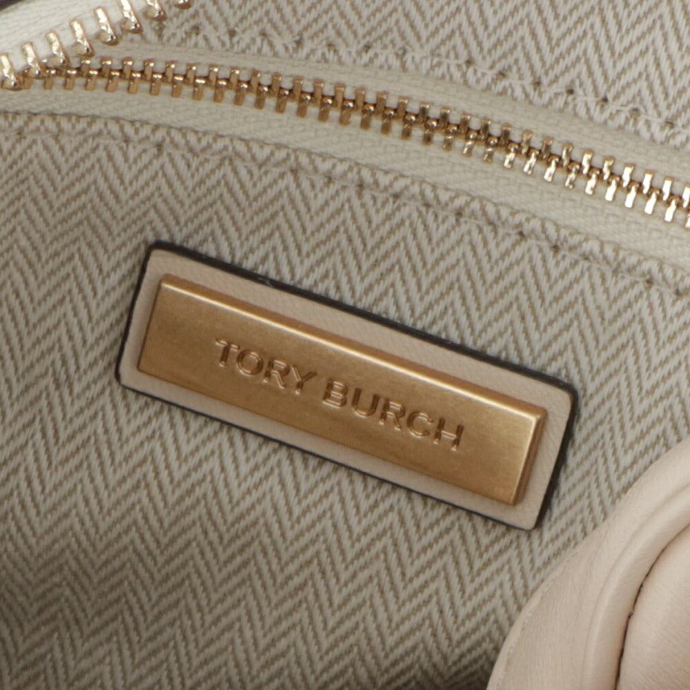 Tory Burch トリーバーチ  ショルダーバッグ KIRA CHEVRON CAMERA BAG クリーム チェーンバッグ 152353