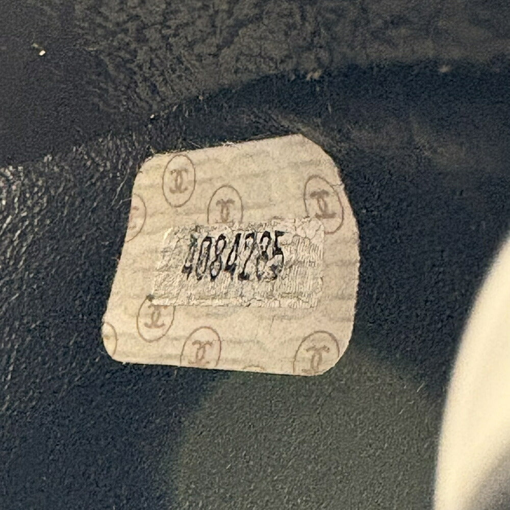 【中古/Bランク】 CHANEL シャネル レディース バッグ ショルダーバッグ マトラッセ ネイビー キャビアスキン シリアルあり ココマーク チェーンショルダー