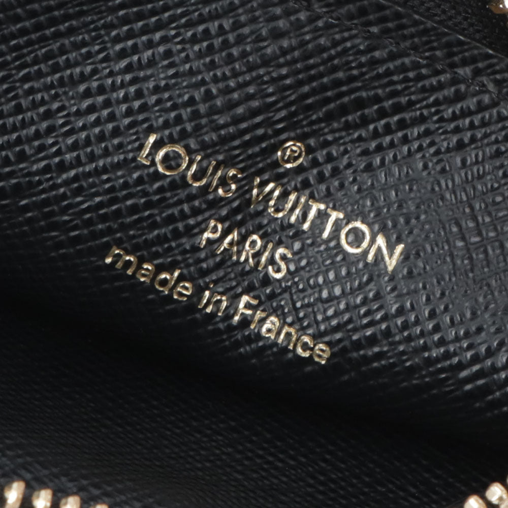 ルイヴィトン フラグメントケース ポルト カルト・ロミー