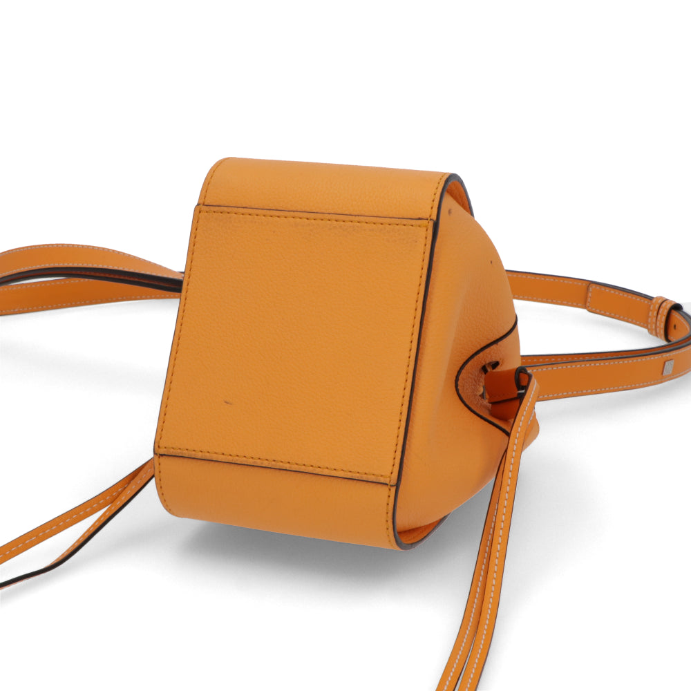 【中古/ABランク】LOEWE ロエベ レディース バッグ ショルダーバッグ ハンモックドローストリングバッグ オレンジ カーフ 巾着バッグ 31412V07