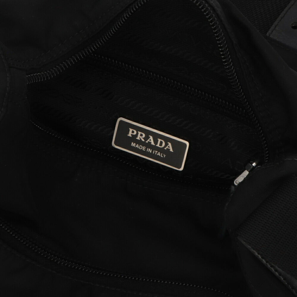 【中古/Bランク】 PRADA プラダ ユニセックス バッグ ショルダーバッグ ブラック ナイロン シリアルあり トライアングルロゴ 1BD994 RV44 B1M