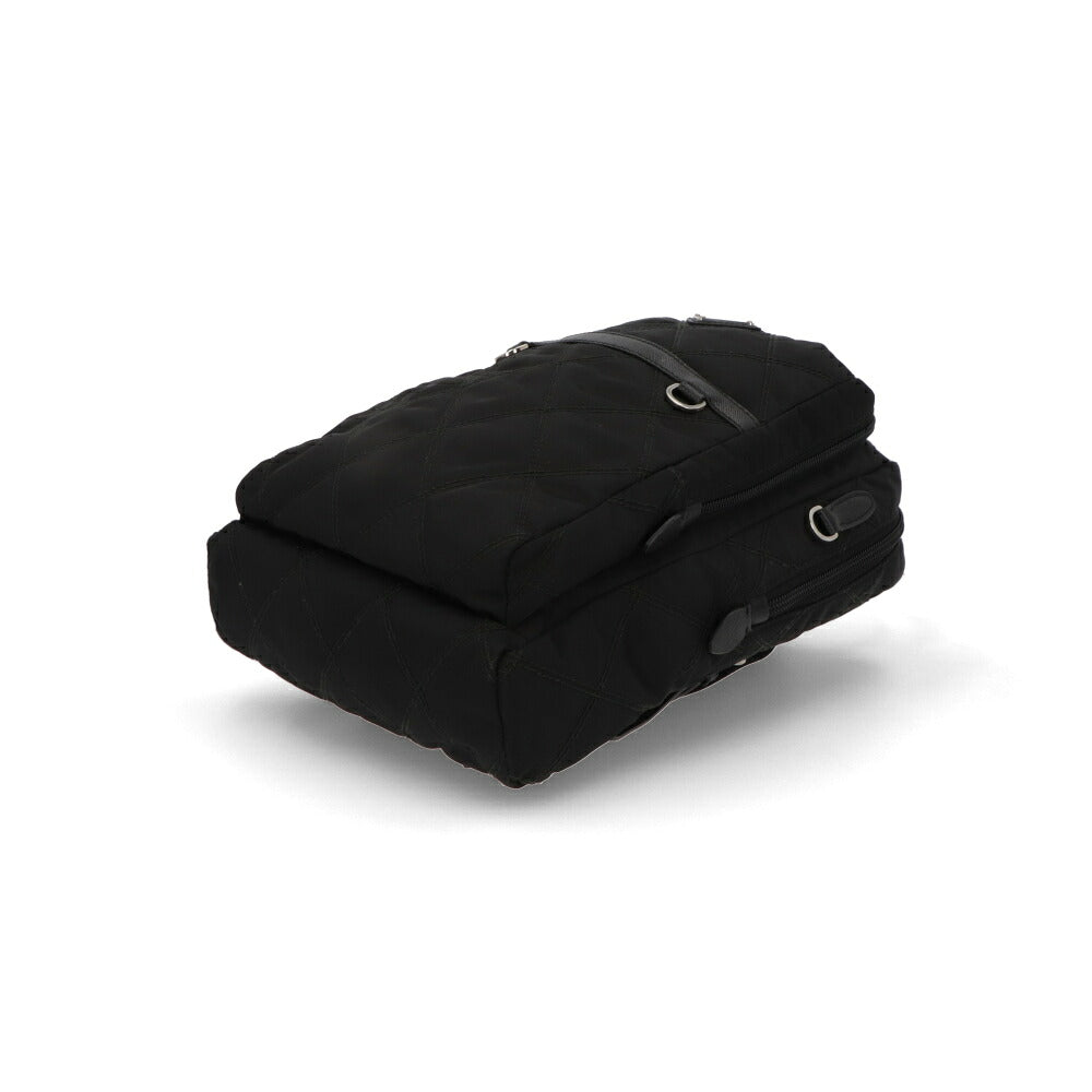 【中古/ABランク】 PRADA プラダ レディース バッグ リュック・デイパック ブラック ナイロン シリアルあり バックパック トライアングルロゴ 1BZ017